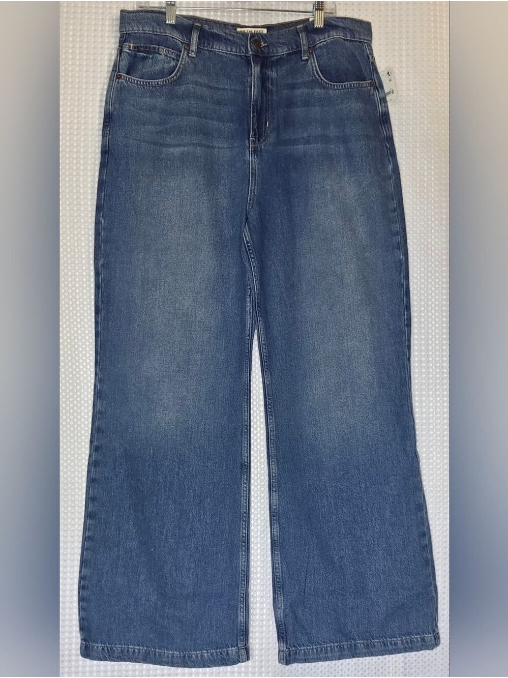 Free People Jeans 31 High Rise Wide Leg Denim Trendy Relaxed Chic NWT - Picture 5 of 11